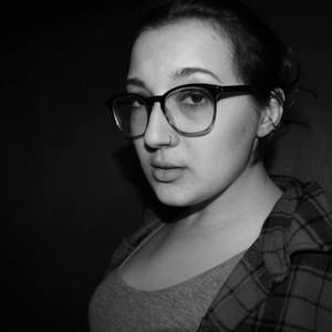 Meet your Posher, Gina